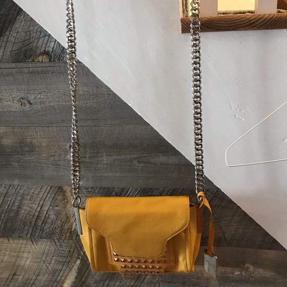 Kenneth Cole NWT crossbody - Picture 2 of 6